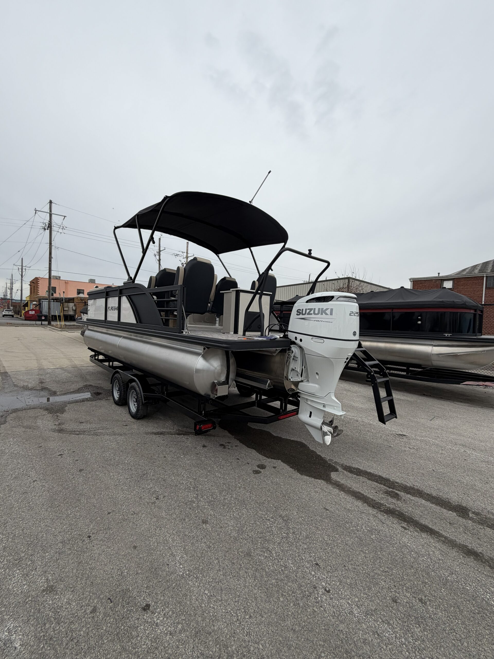 2026 Flagship Tri-Toon Rear Fish D22RF - Image 5