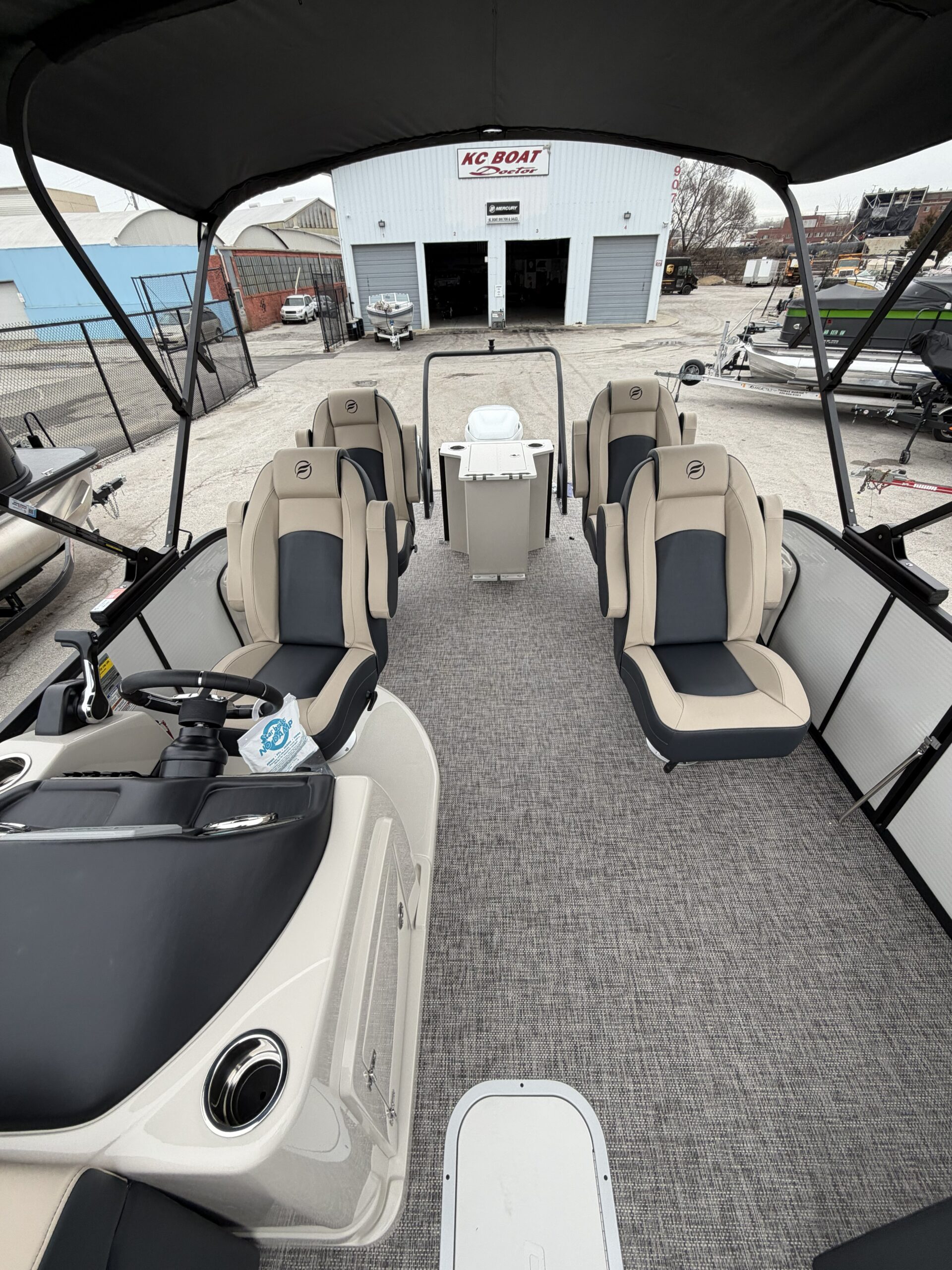 2026 Flagship Tri-Toon Rear Fish D22RF - Image 9